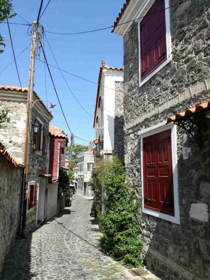 מית'ימנה Μαχη Ενοικιαζόμενα Δωμάτια מראה חיצוני תמונה